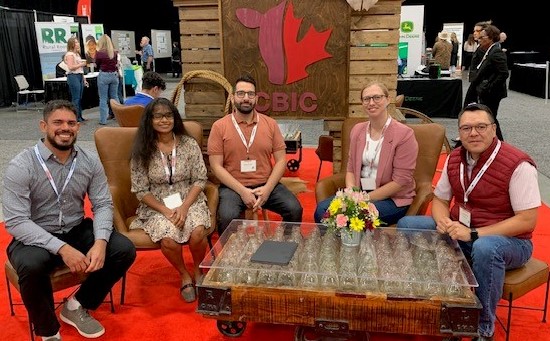 2022-23 Beef Researcher Mentorship Program mentees at the 2023 Canadian Beef Industry Conference in Calgary. Dr. Erik Santos, Dr. Nilusha Malmuthuge, Dr. Antonio Facciuolo, Dr. Emily Snyder and Dr. Juan Hernandez-Medrano